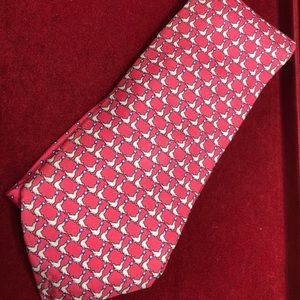 VERSACE MENS TIE WITH SEALS DESIGNS